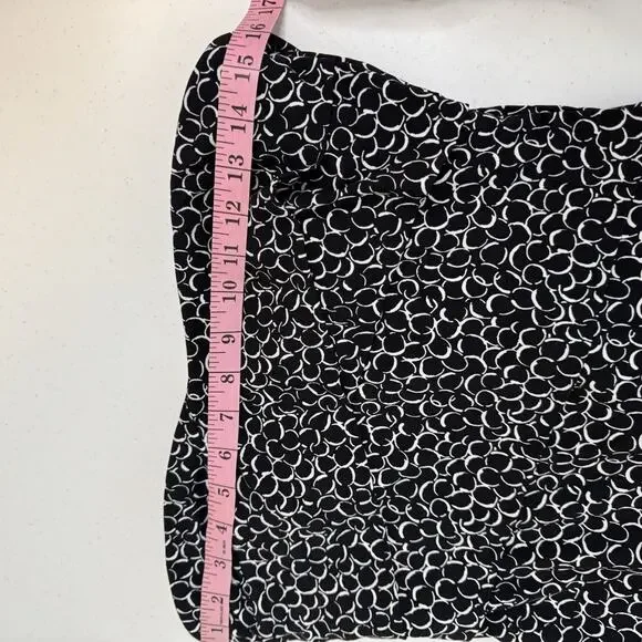 WHBM Instantly Slimming Strapless Sheath Dress Size 8 Tiered Stretch Black White - Picture 13 of 15